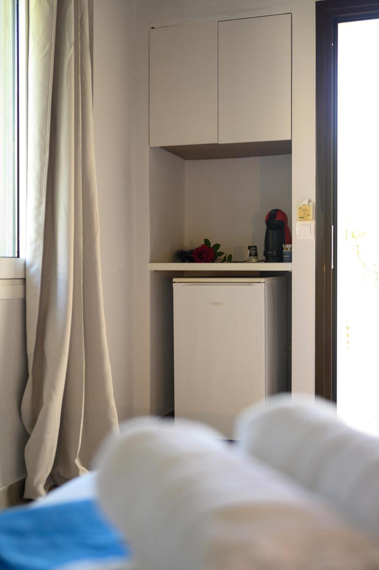Orange Grove Suites Benitses  Dış mekan fotoğraf